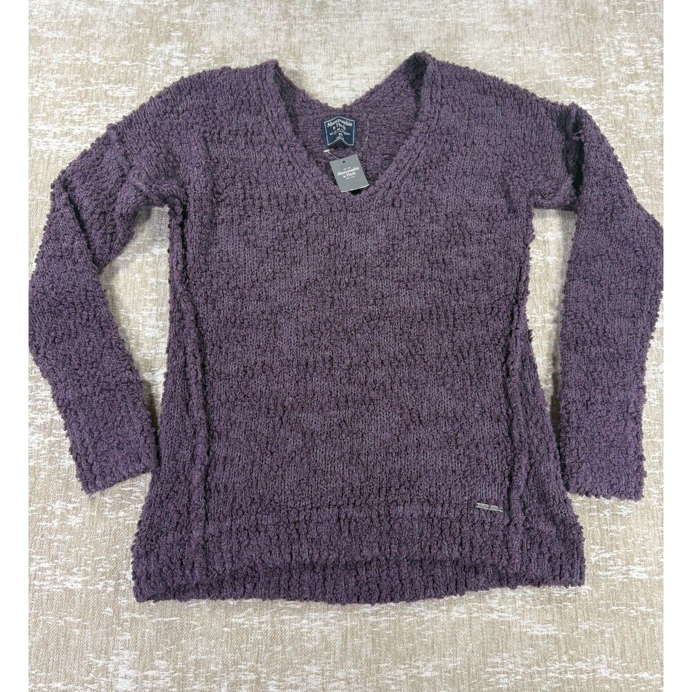 NWT, Abercrombie & Fitch Plush V-Neck Sweater - Deep Plum